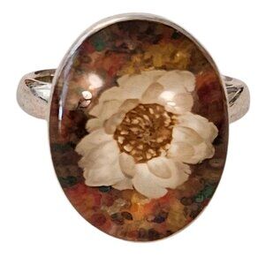 Sterling Silver White Round Flower Resin Ring Size 8, J130